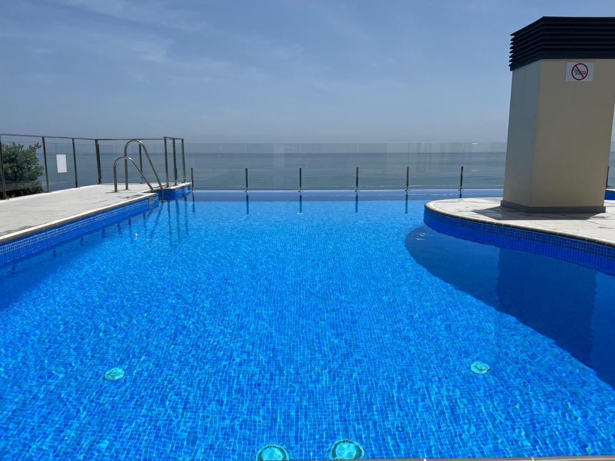 Ferienwohnung Breathtaking Sea View Estepona Exterior foto