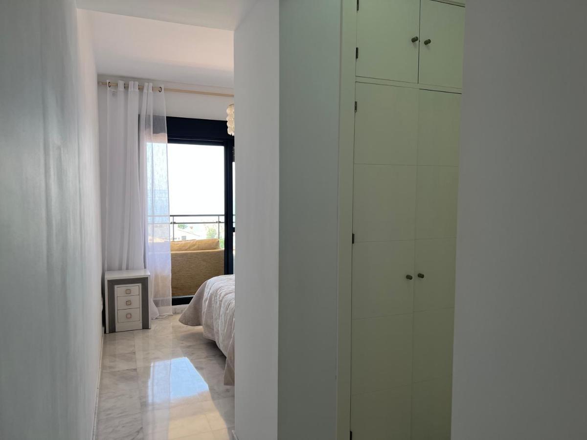 Ferienwohnung Breathtaking Sea View Estepona Exterior foto